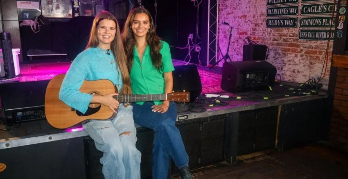 Mobile Musician Kat Deal Set to Release New Song and Launch First Mini-Tour