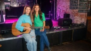 Mobile Musician Kat Deal Set to Release New Song and Launch First Mini-Tour