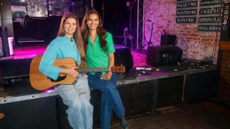 Mobile Musician Kat Deal Set to Release New Song and Launch First Mini-Tour