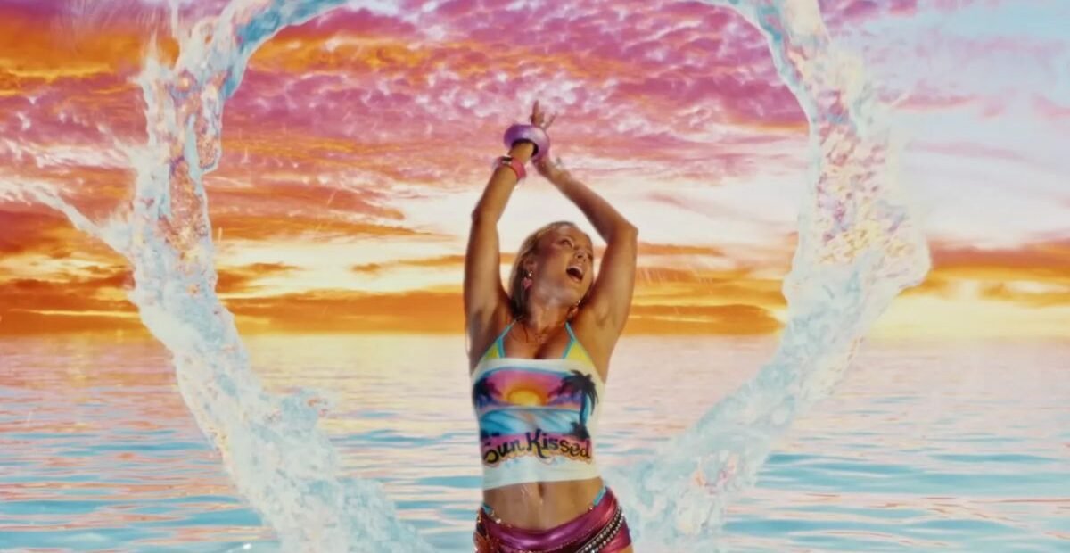 Zara Larsson’s “Midnight Sun” Reaches No. 1 on Billboard’s Pop Airplay Chart